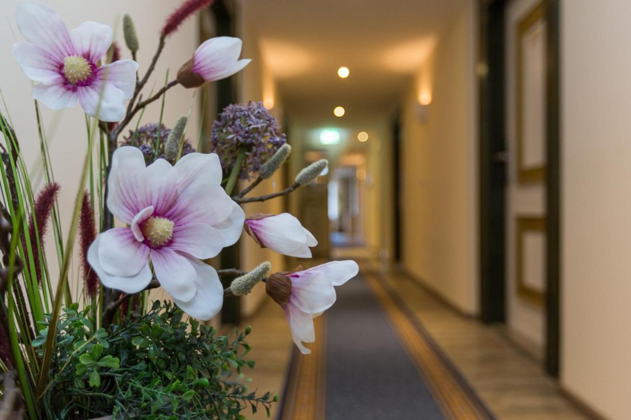 Klosterbraeu Schlehdorf Kültér fotó